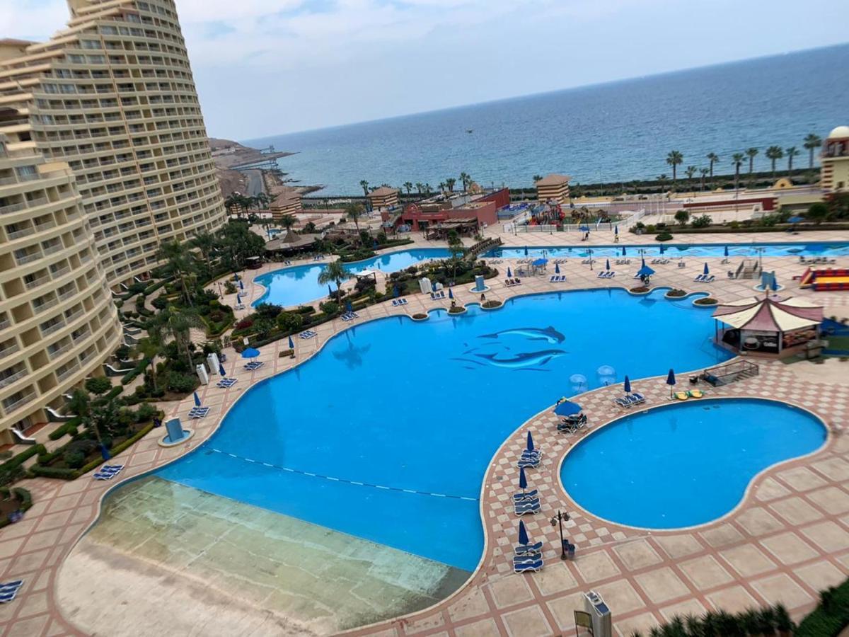 Porto Sokhna Pyramids Apartments With Sea View Families Only Ain Sukhna Bagian luar foto